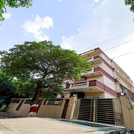 Ahuja Residency Noida Daire Dış mekan fotoğraf