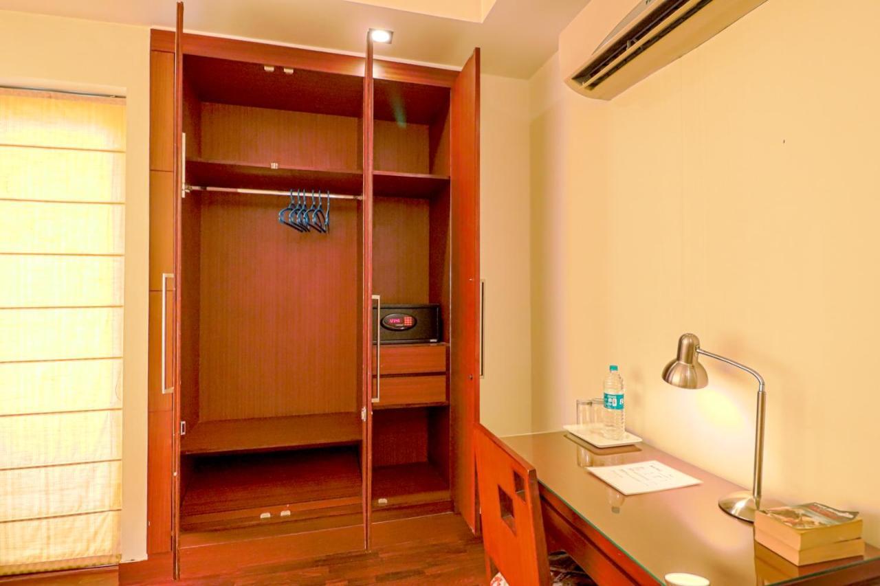 Ahuja Residency Noida Daire Dış mekan fotoğraf