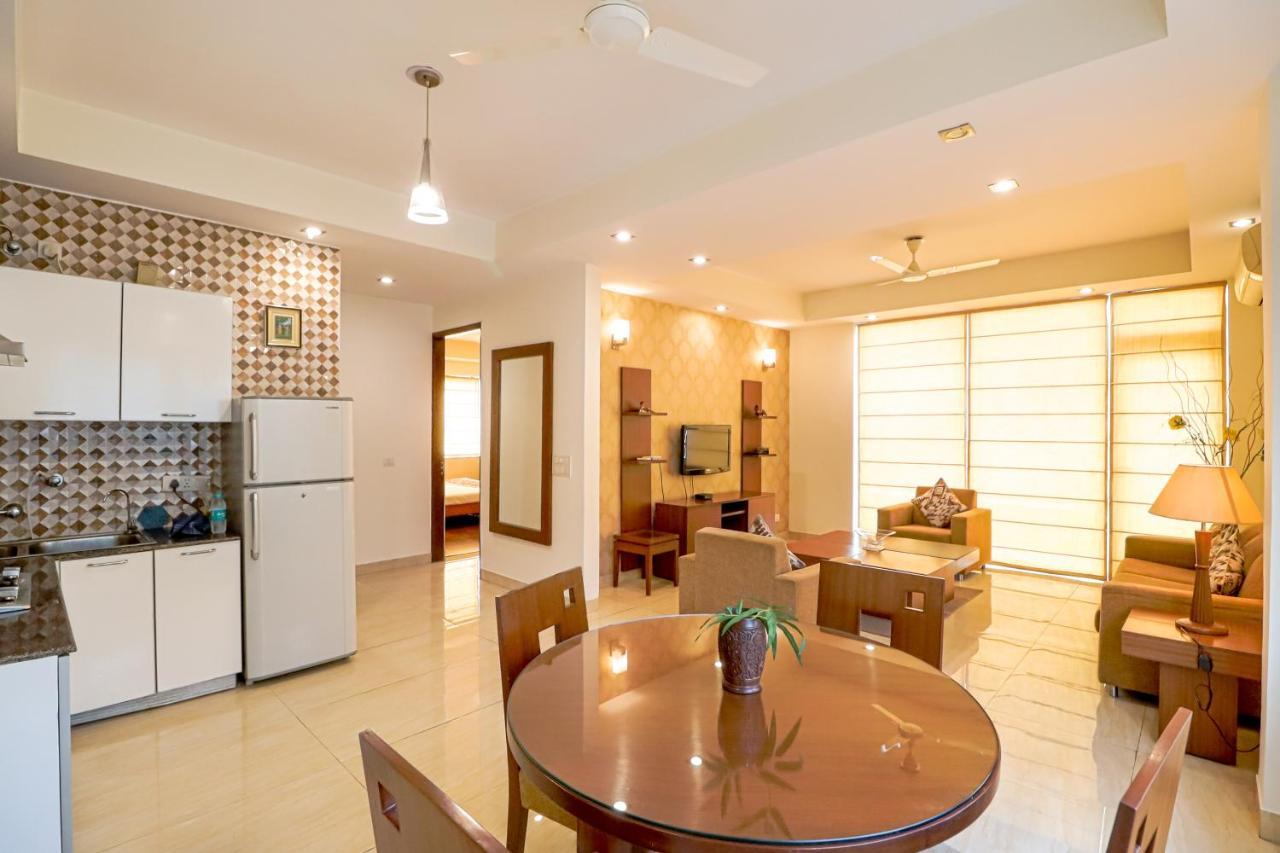 Ahuja Residency Noida Daire Dış mekan fotoğraf